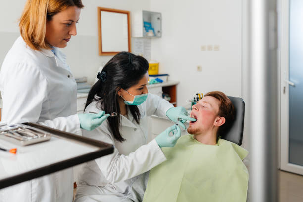 Best Emergency Tooth Extraction in Sky Valley, CA